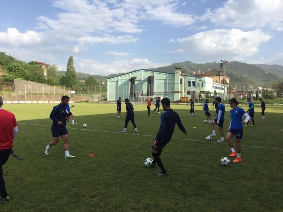 Malatya Yeşilyurt Belediyespor Hazırlıklarını Trabzonda Sürdürüyor