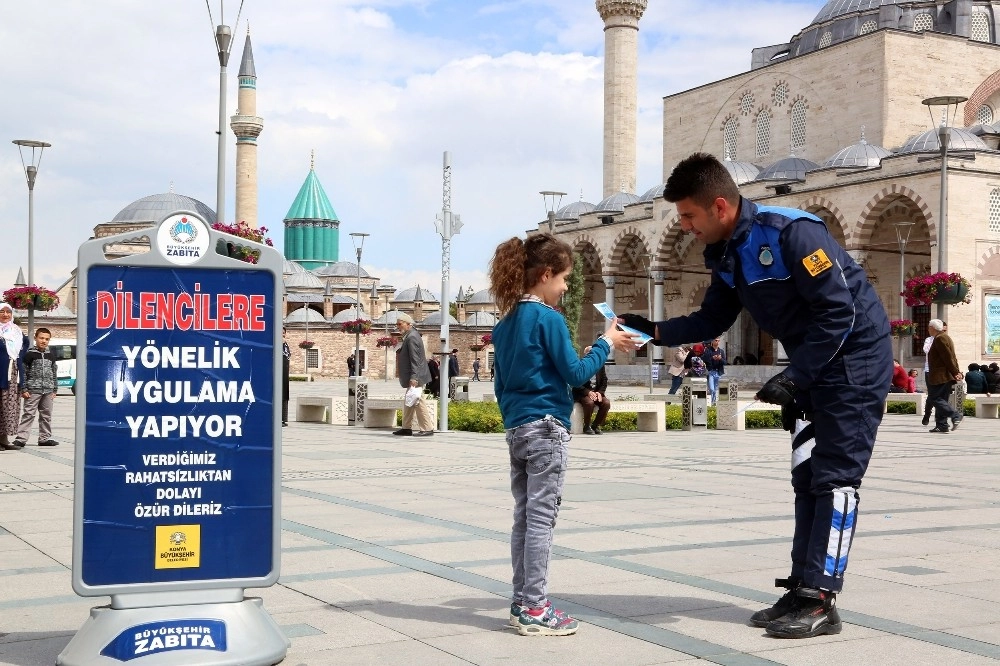 Konyada Dilencilik Yapanlara Karşı Denetim Arttırıldı