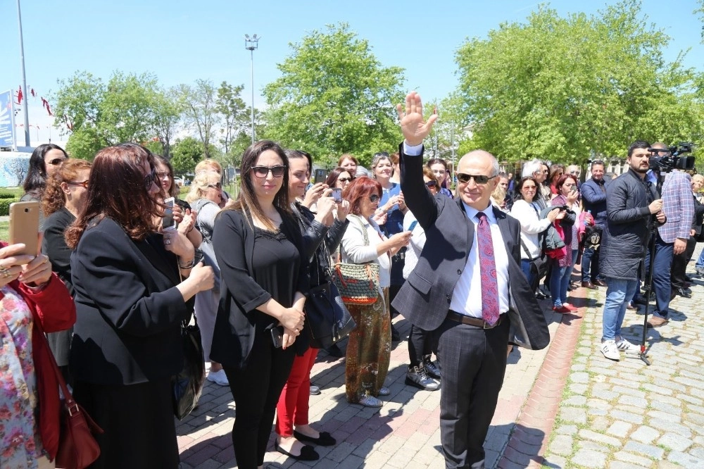 Büyükçekmece Halk Akademisi Yılsonu Sergisi Büyük İlgi Gördü