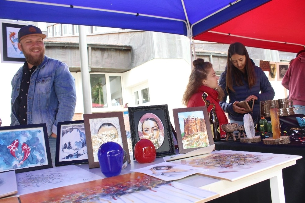 Öğrencilerin ‘Bahar Panayırı Coşkusu