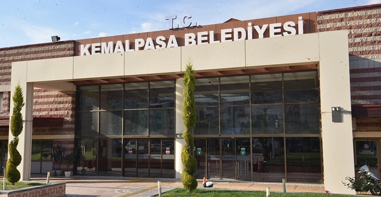 Chpye Geçen Kemalpaşa Belediyesinde Bazı İşçilerin İşten Çıkarıldığı İddiası