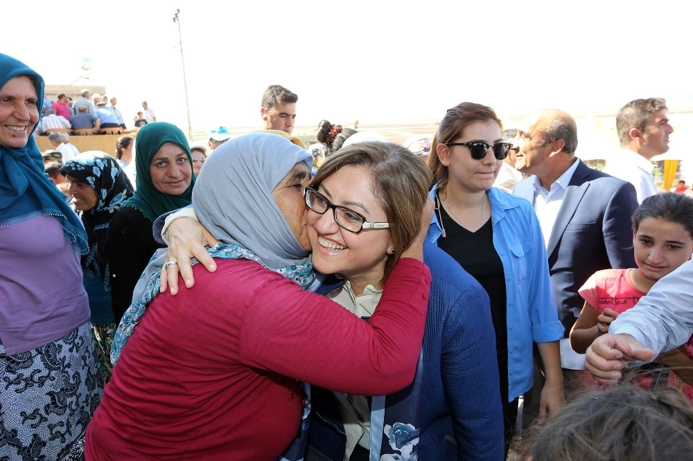 Fatma Şahinden Anneler Günü Mesajı