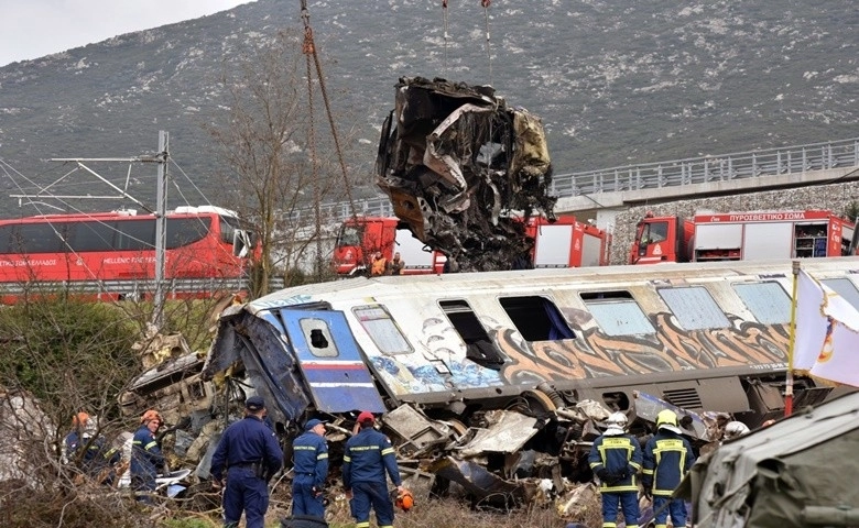 Yunanistan'daki tren kazasında ölü sayısı 46'ya yükseldi