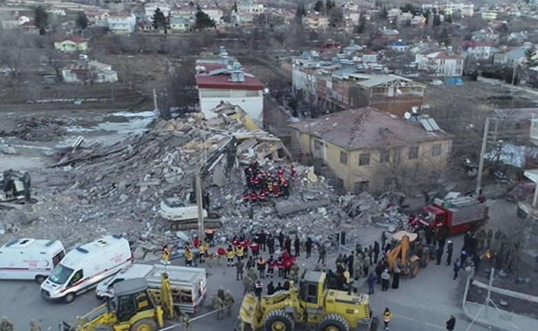 202 bin bina acil yıkılacak, ağır hasarlı veya yıkık