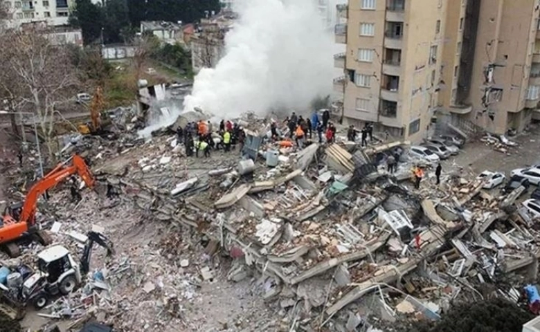 Depremde yıkılan binanın müteahhiti Kars’ta yakalandı