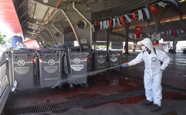 Şahinbey’de kurban kesimi sonrası dezenfekte çalışmaları yapıldı