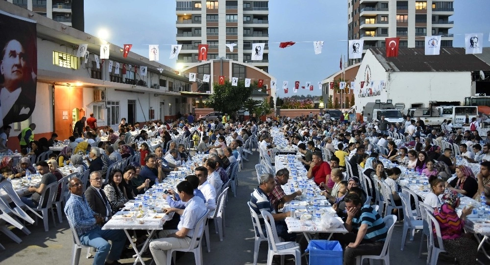 Muratpaşanın İftar Sofrası Kırcamide