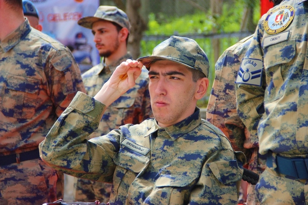 Hayallerini Süsleyen Türk Askeri Üniformasını Giymenin Gururunu Yaşadılar