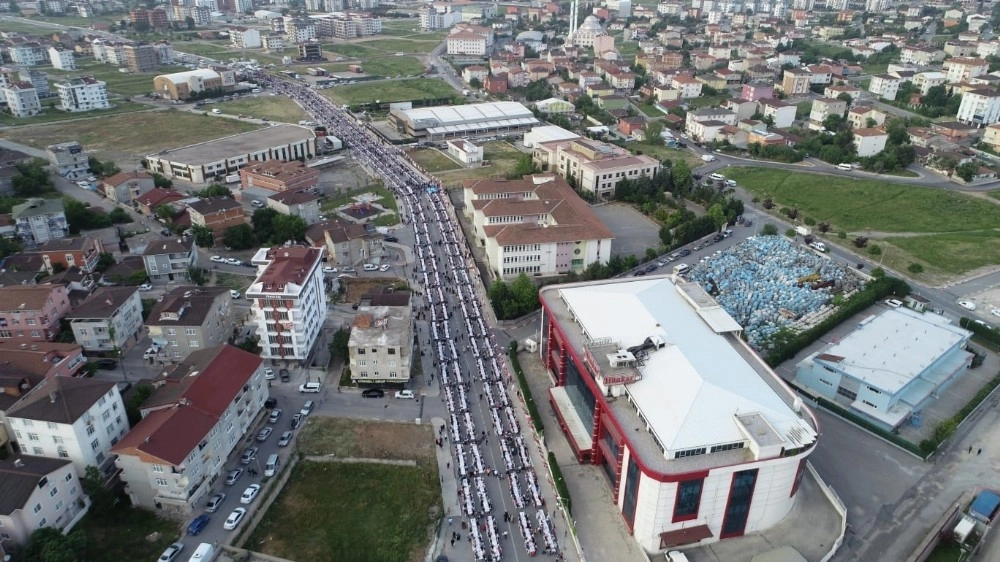 Sultanbeyli Mahallerinde Ramazan Sevinci Yaşanıyor