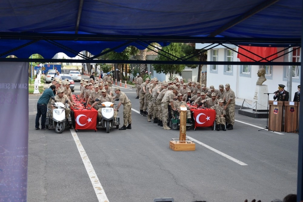 Engellilerin Bir Günlük Askerlik Sevinci