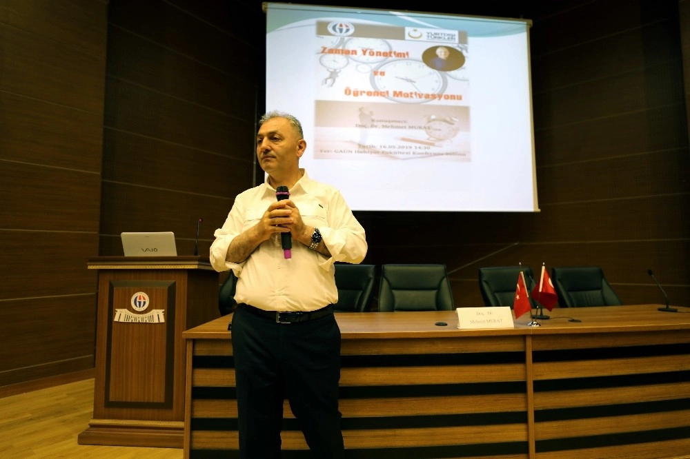 Gaünde Zaman Yönetimi Ve Motivasyon Konferansı