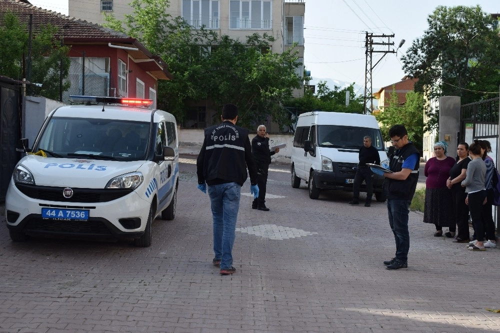 Malatyada Pompalı Tüfekle Apartmana Saldırdılar