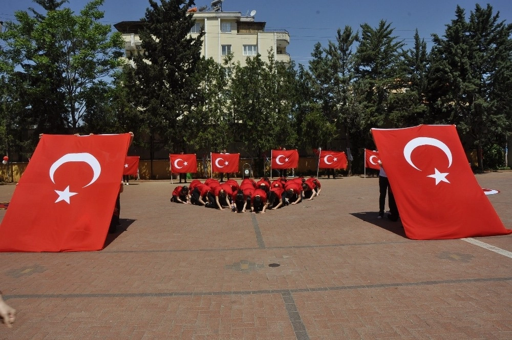 Gaziantep Kolej Vakfında Gençlik Şöleni Coşkusu