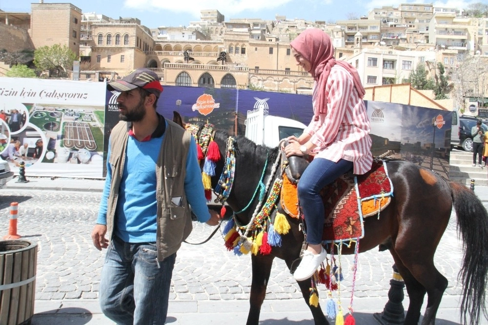 Mardinde Atlı Turizm