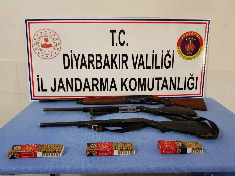 Diyarbakırda Silah Kaçakçılarına Darbe