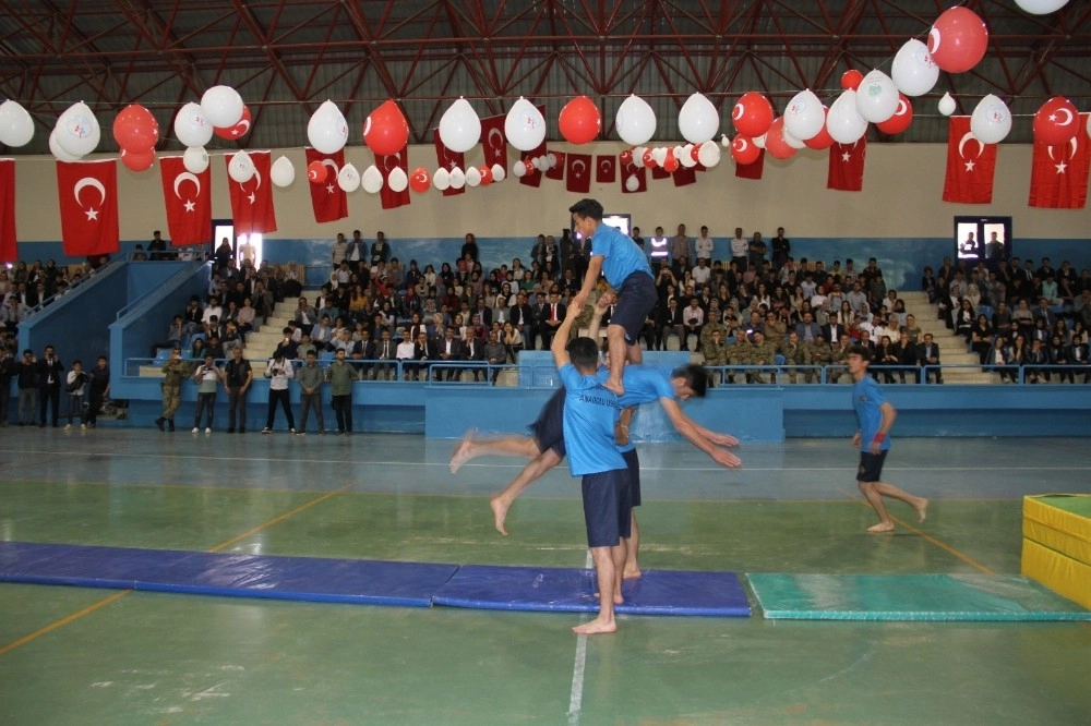 Şemdinlide 19 Mayıs Coşkusu