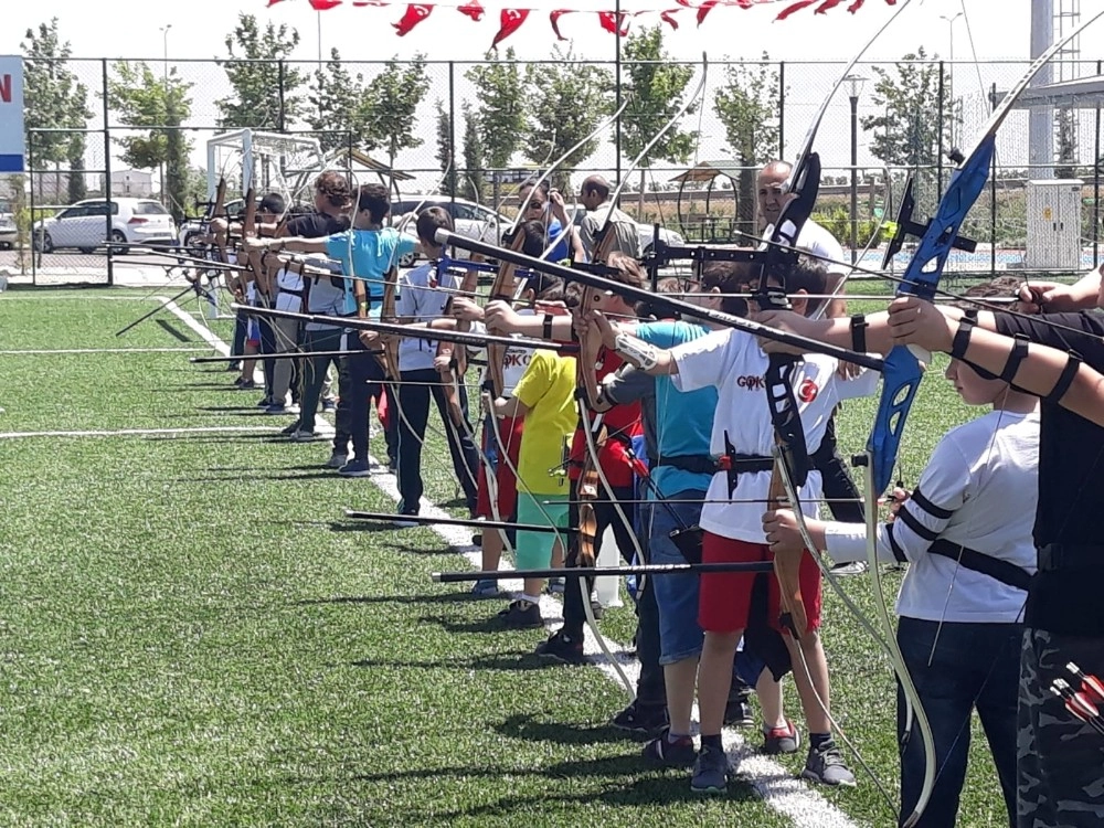 19 Mayıs Şahinbeyde Coşkuyla Kutlandı