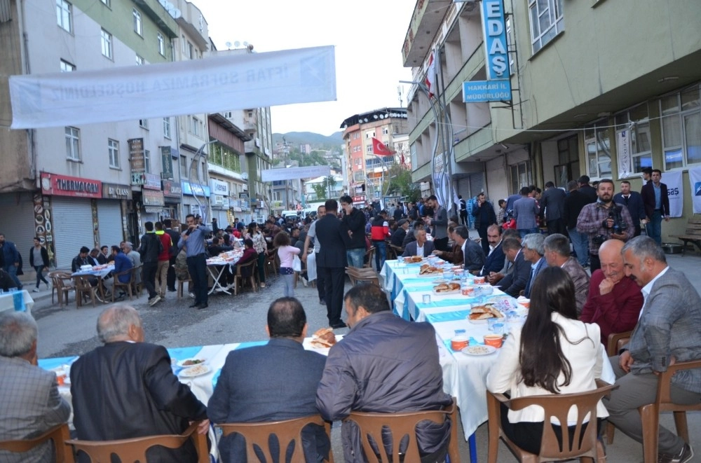 Vedas Ve Vepsaş Hakkaride İftar Verdi