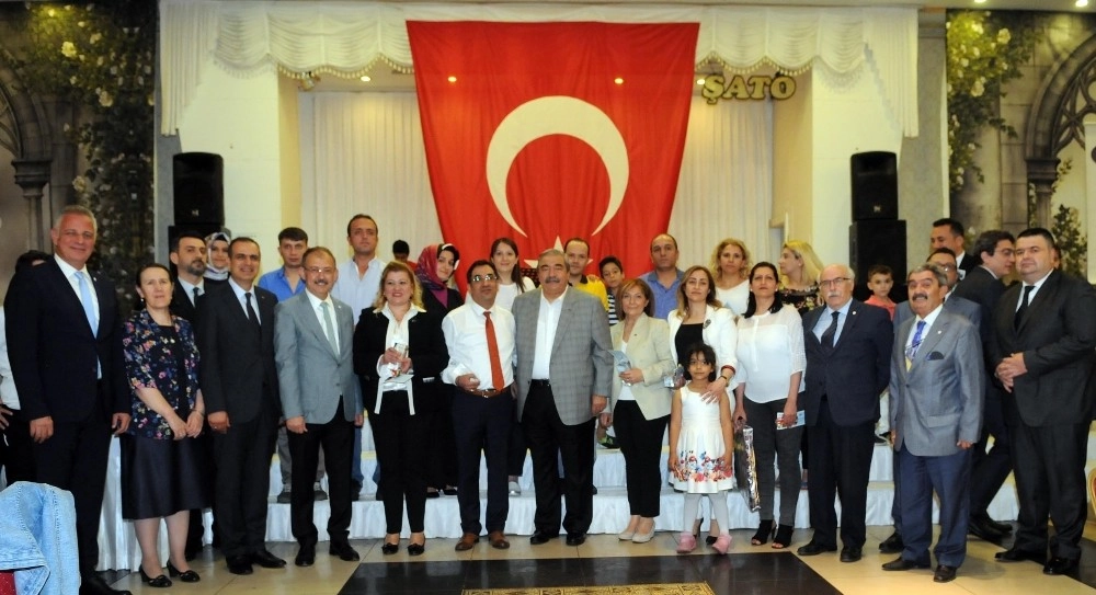 Sanko Üniversitesi Ve Sanko Park Avm Çalışanları İftarda Buluştu