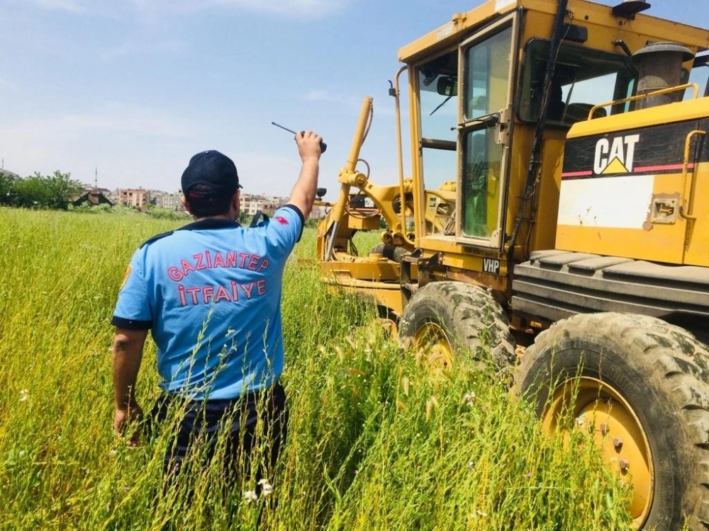 Büyükşehir İtfaiyesinden Arazi Yangınlarına Karşı Önlem