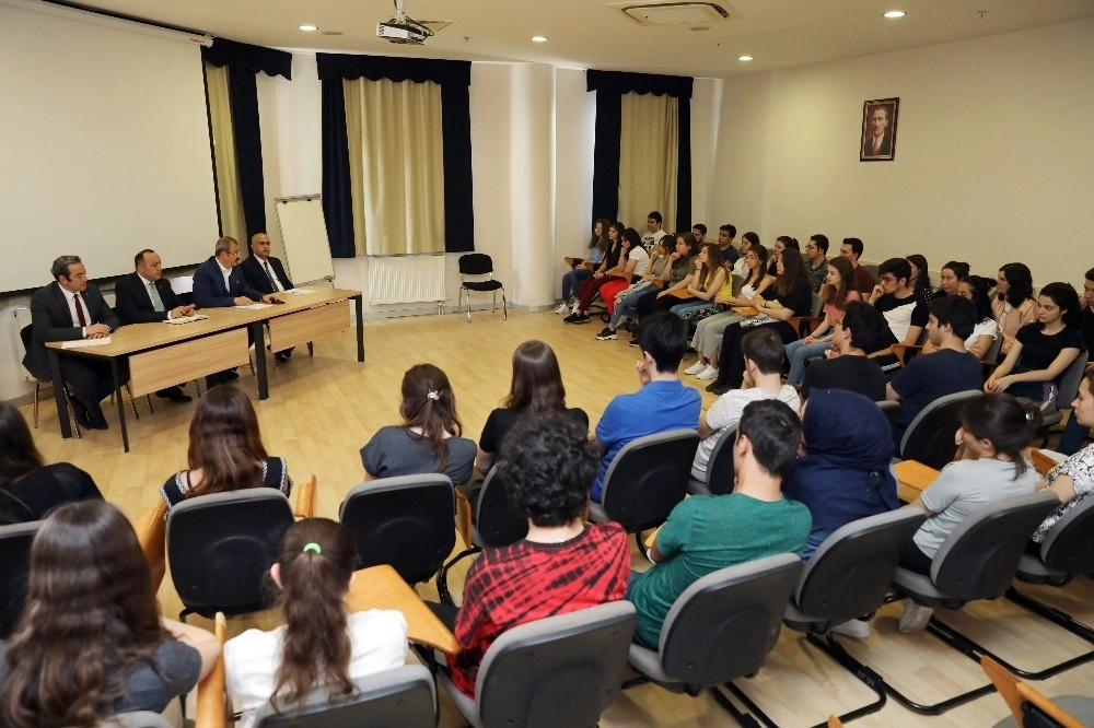 Adil Sani Konukoğlundan Sanko Öğrencilerine Uyarı