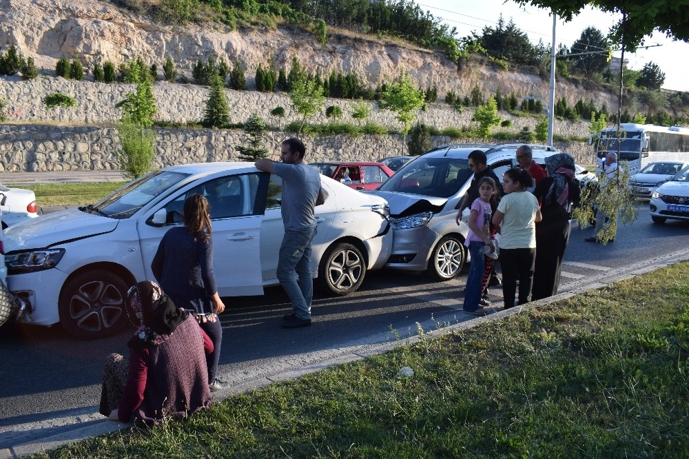 Malatyada Zincirleme Trafik Kazası