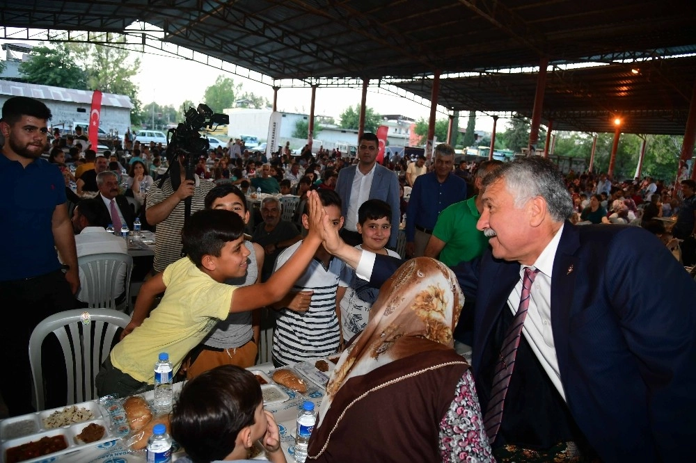 İmamoğlunda Yollar Kışa Kadar Yapılacak