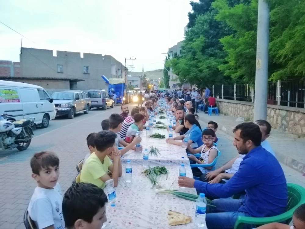 Şeyh Muhammed El-Haznevi Ölüm Yıl Dönümünde Dualarla Anıldı