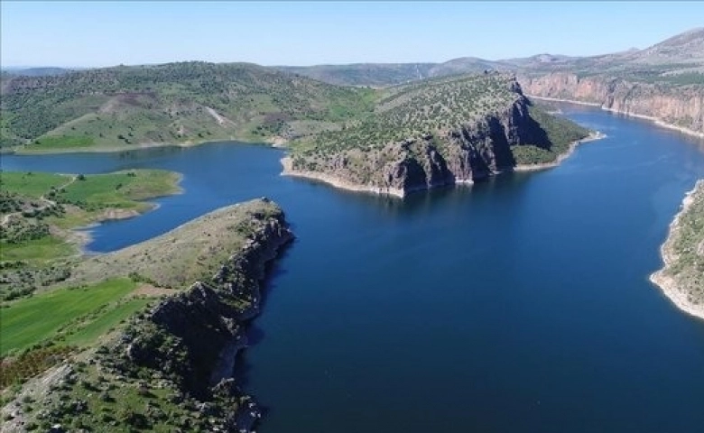 Fırat Nehri'ne siyanür karıştığı iddiası