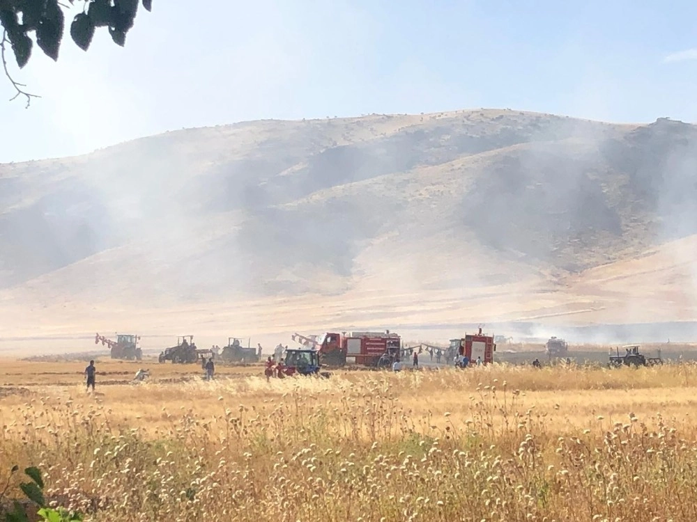 Nusaybinde Çıkan Yangın Ekinlere Sıçradı