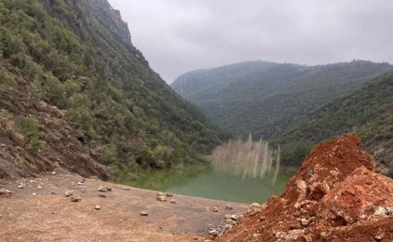 İslahiye'de  göl paniği 5 köy boşaltıldı