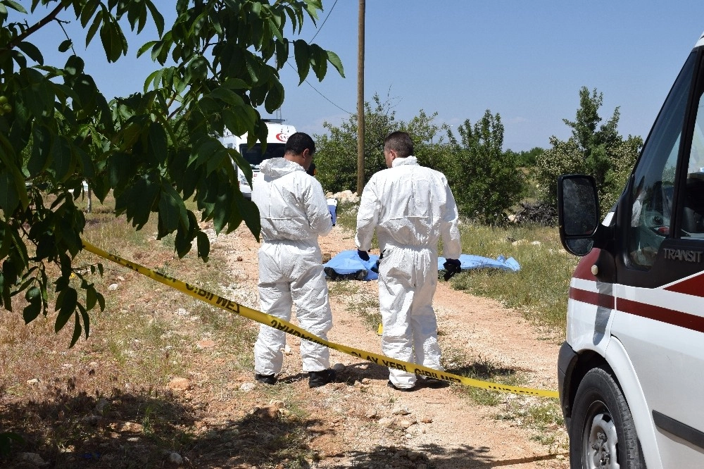 Malatyada Cinayet: Polis Memuru Ve Annesi Öldü