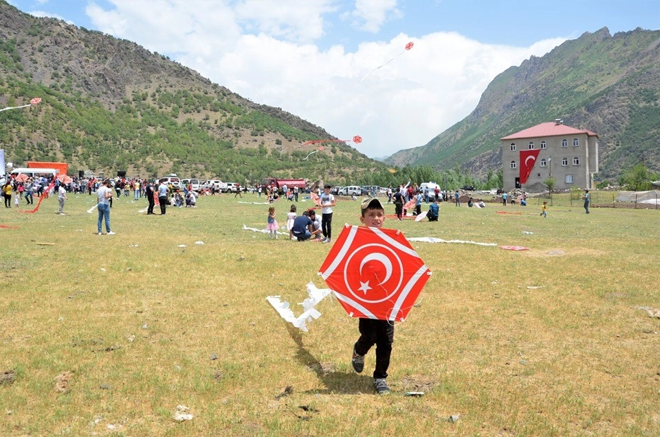 Kato Dağında Uçurtma Şenliği  Düzenlendi