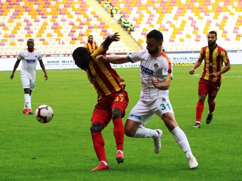 Evkur Yeni Malatyaspor, Kamara İçin Teklifini Sundu