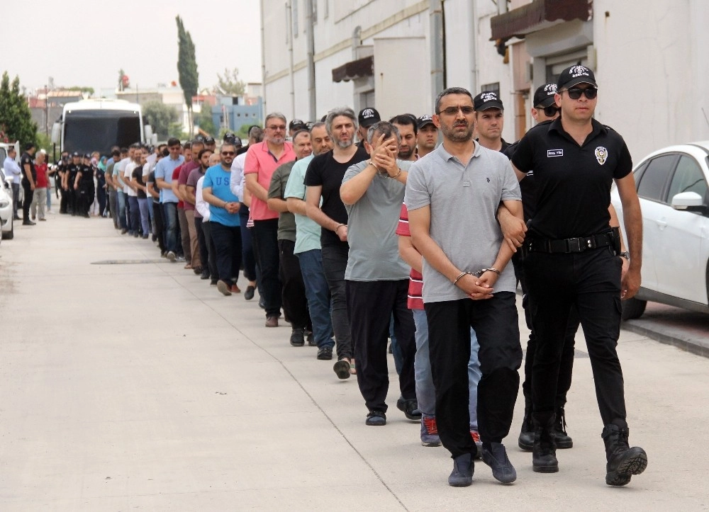 Adanada Fetö Operasyonunda 8 Tutuklama