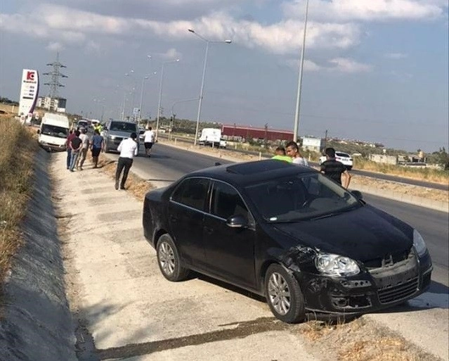 Hatayda Trafik Kazası: 2 Yaralı