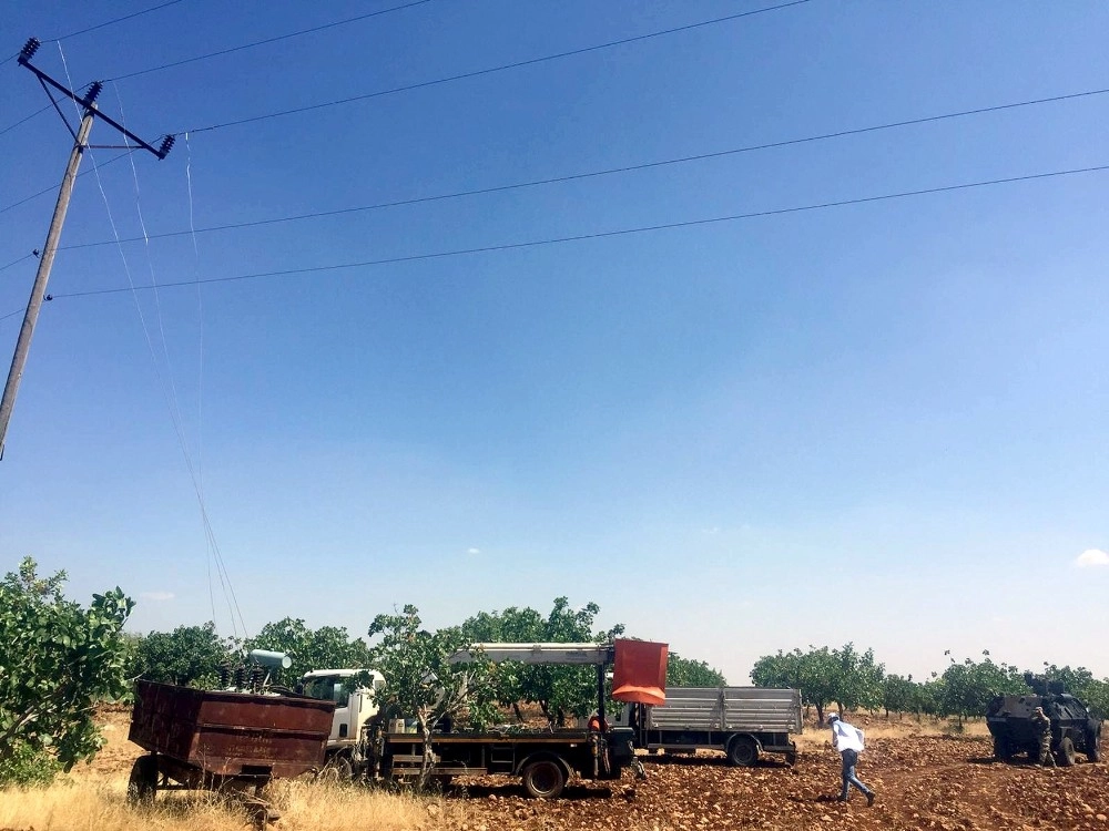 Şanlıurfada Kaçak Mobil Trafo Ele Geçirildi