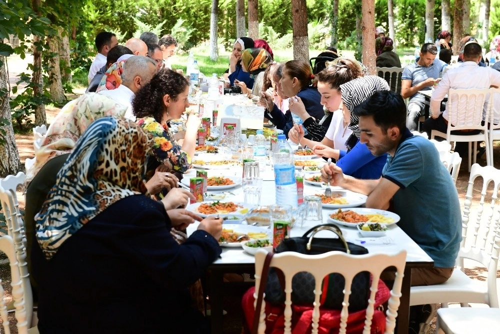 Şanlıurfada Fenilketonüri Hastaları Yemekte Buluştu