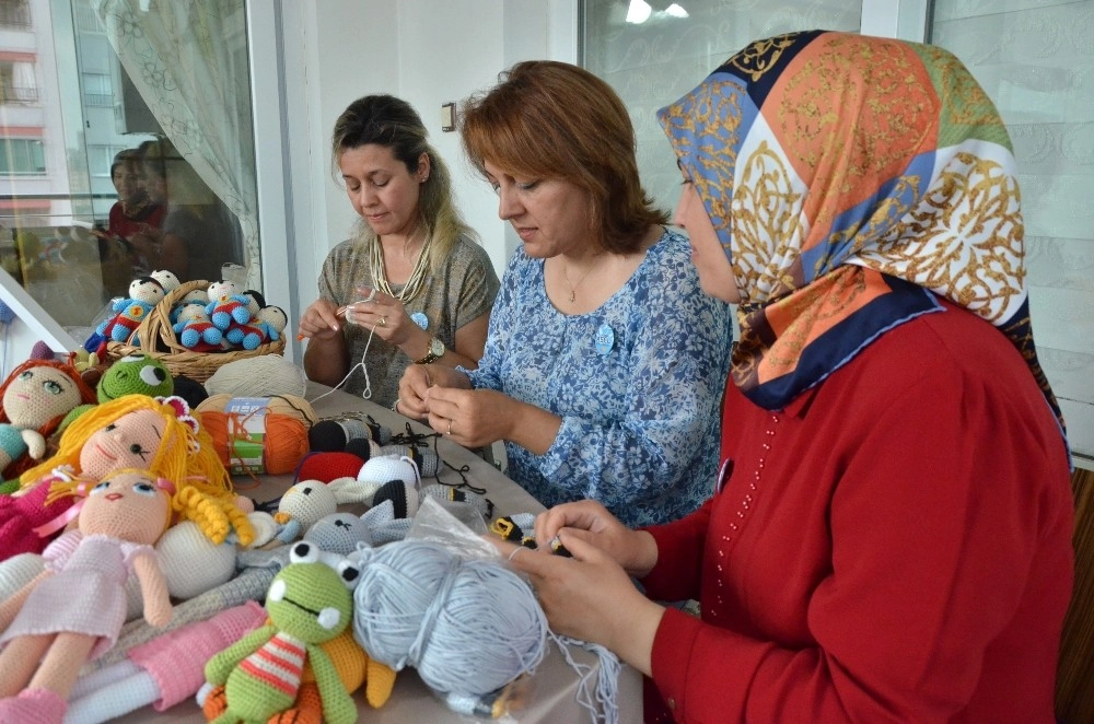 Kadınların Ürünleri Büyük Marketlerin Raflarını Süsleyecek