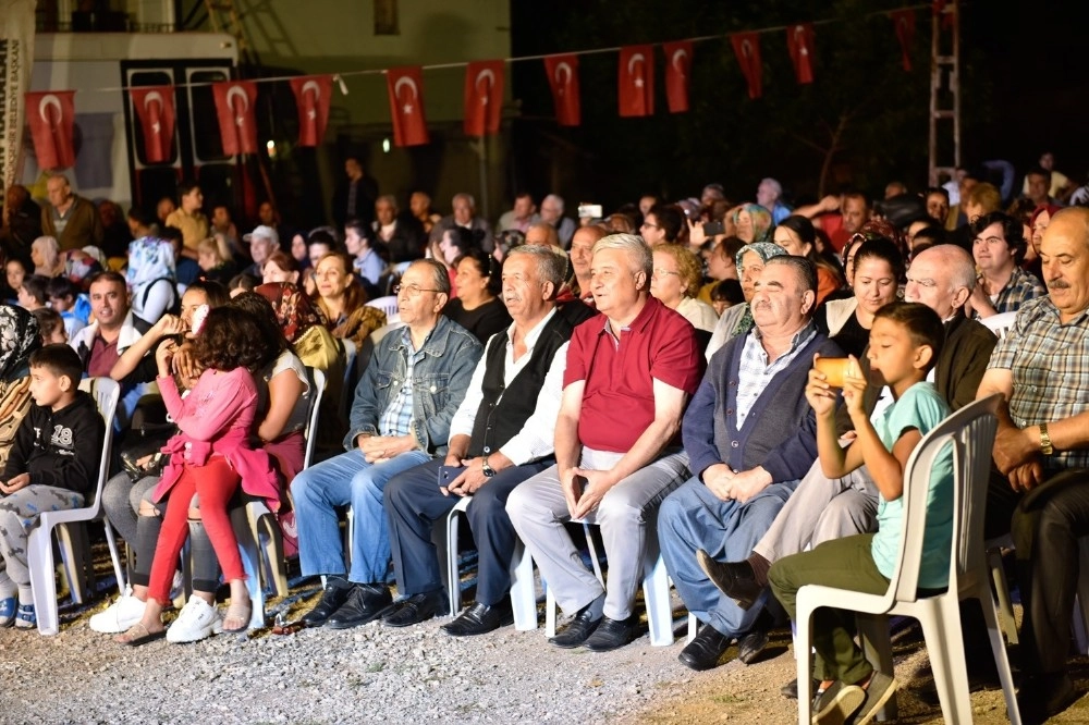 Adanada "yaz Şenlikleri" Başladı