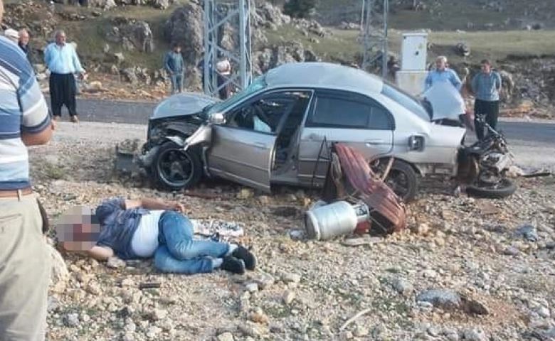 Adana'da otomobil ile motosiklet çarpıştı: 1 ölü, 1 yaralı