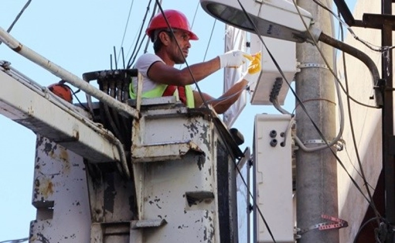 Dicle Elektrik, 2.2 milyonluk yatırımın ikinci etabına başladı