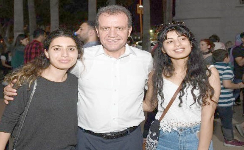 Mersin Belediyesinden öğrencilere 1200 Tl öğrenim yardımı