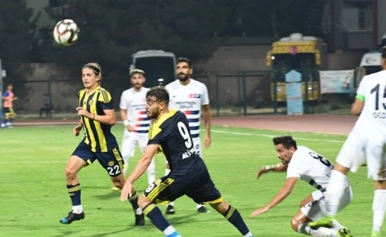 TFF 2. Lig: Tarsus İdman Yurdu: 1 – Hekimoğlu Trabzon: 3