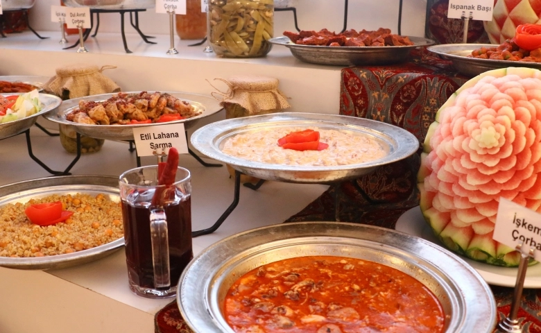 Adana'da gastronomi şöleni için hazırlıklar devam ediyor