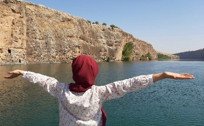 Halfeti'ye Rakip olan Tarihi mağaralara gizemli yolculuk