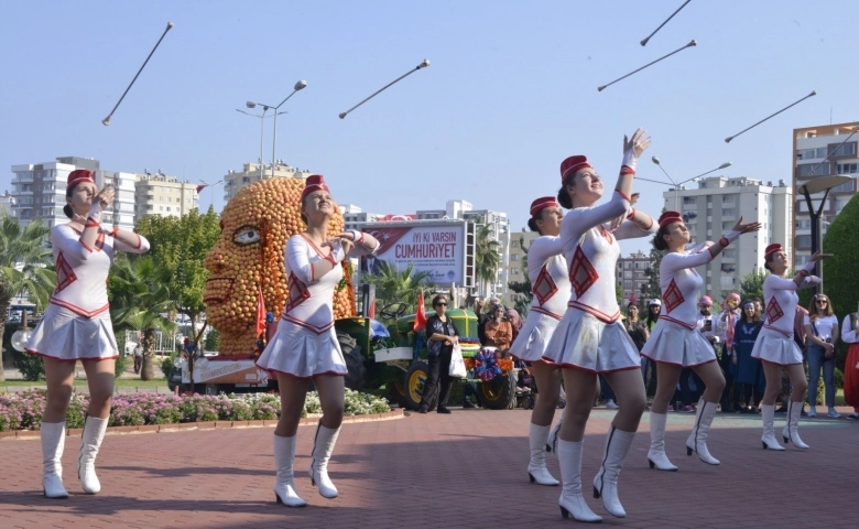 Mersin Yenişehir de Festival Sevinci