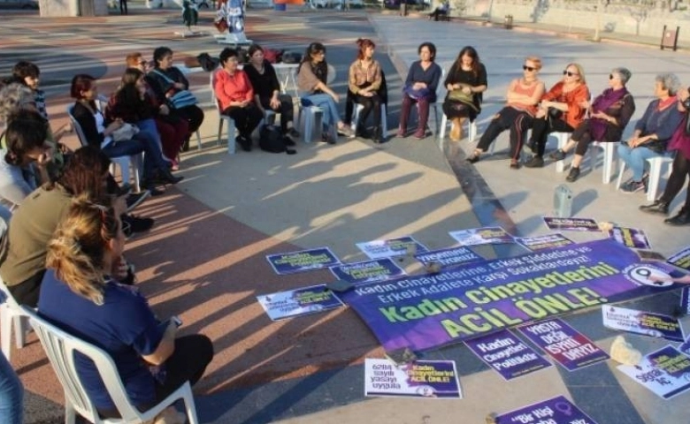 Mersin’den Kadınlar seslendi: Eşit ve özgür bir ülkede yaşamak istiyoruz