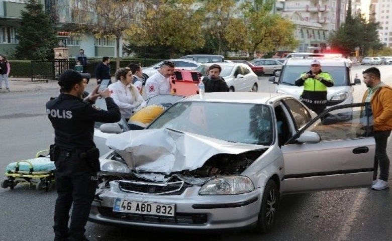 Kahramanmaraş'ta trafik kazaları: 7 yaralı