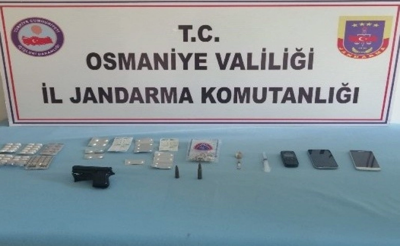 Osmaniye'de uyuşturucu operasyonu: 3 gözaltı